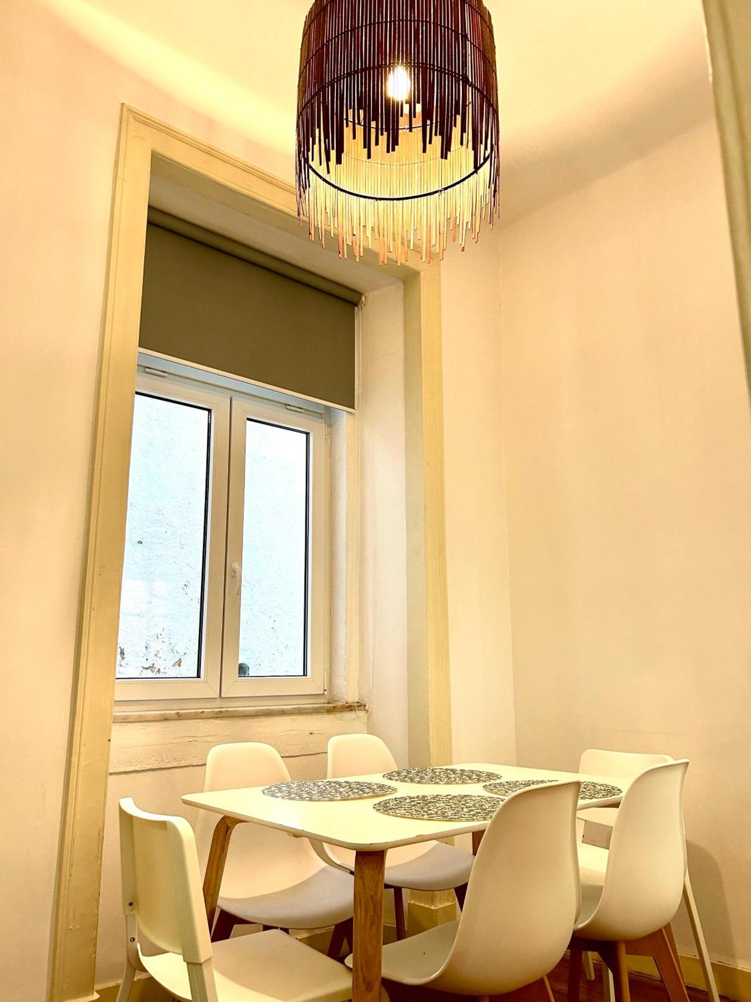 Fashion Chiado - Sss Apartments Лиссабон Экстерьер фото